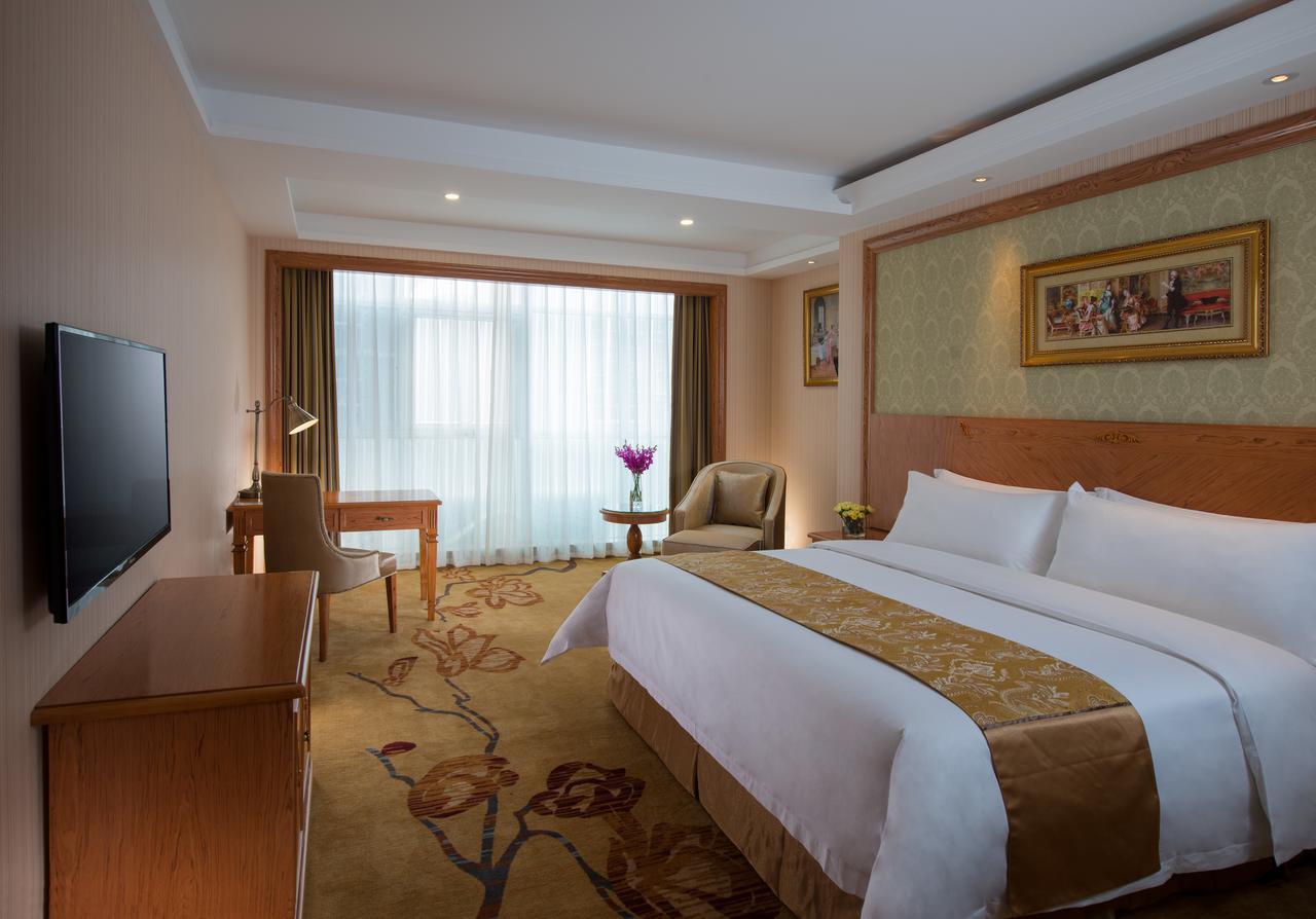 Vienna Hotel Shanghai Pudong Lujiazui Jinqiao Exterior foto